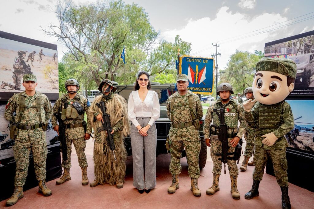 WhatsApp-Image-2025-06-19-at-9.09.34-AM-7-1024x683 Geraldine Ponce impulsa valores con Jornada de la Paz