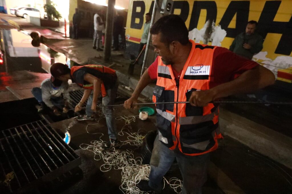 WhatsApp-Image-2025-06-21-at-8.35.51-PM-2-1024x683 EQUIPO DEL GOBIERNO DE GERALDINE ATIENDE