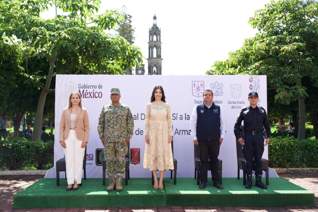 WhatsApp-Image-2025-08-19-at-10.17.00-AM-1024x683 Encabeza Geraldine la inauguración de la Campaña de Desarme 2025 en Tepic