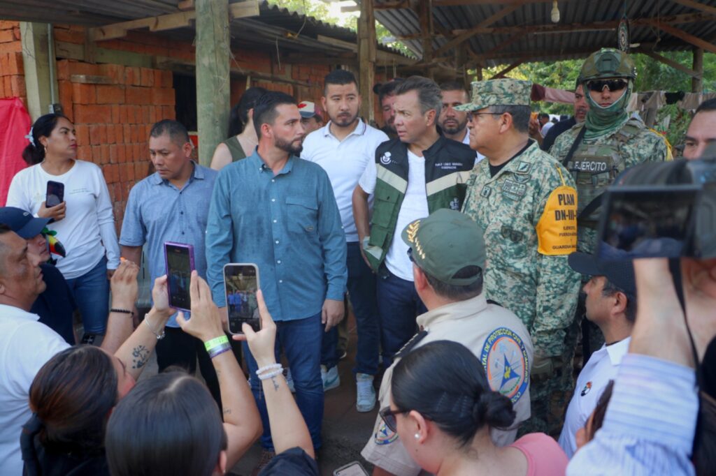 1-23-1024x682 “En las buenas y en las malas Lemus está con Puerto Vallarta”: Luis Munguía