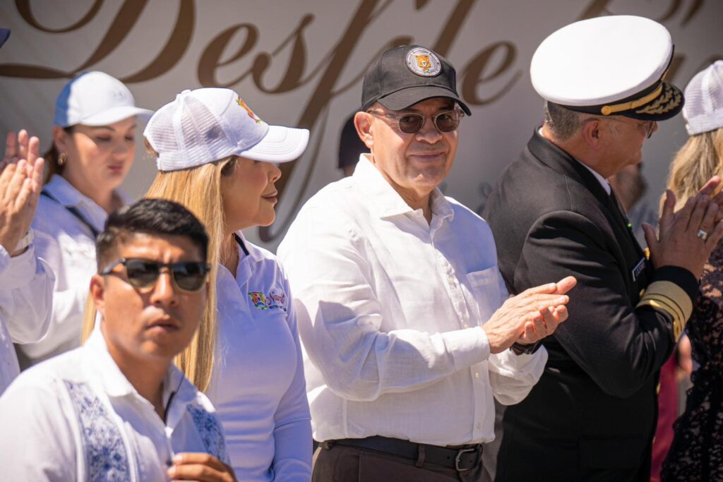 1-7-1024x683 Fiscalía General del estado de Nayarit participó en los actos conmemorativos del 215° Aniversario del inicio de la Independencia de México