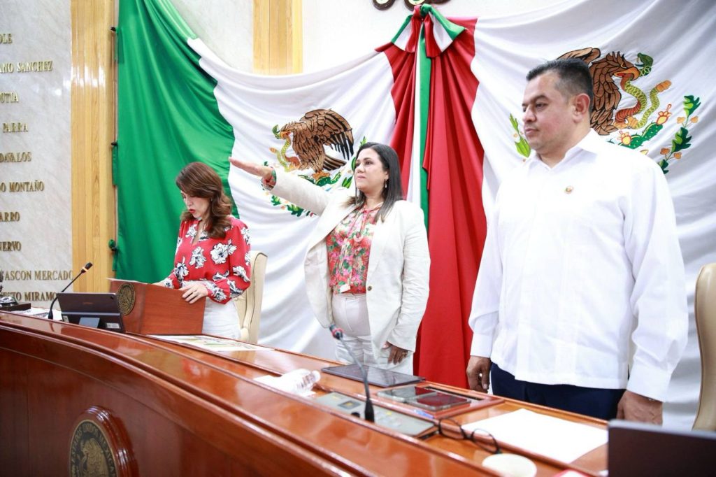 WhatsApp-Image-2026-05-21-at-7.03.36-PM-1024x682 Aprueba Congreso nueva Ley de Protección de Datos Personales en Nayarit