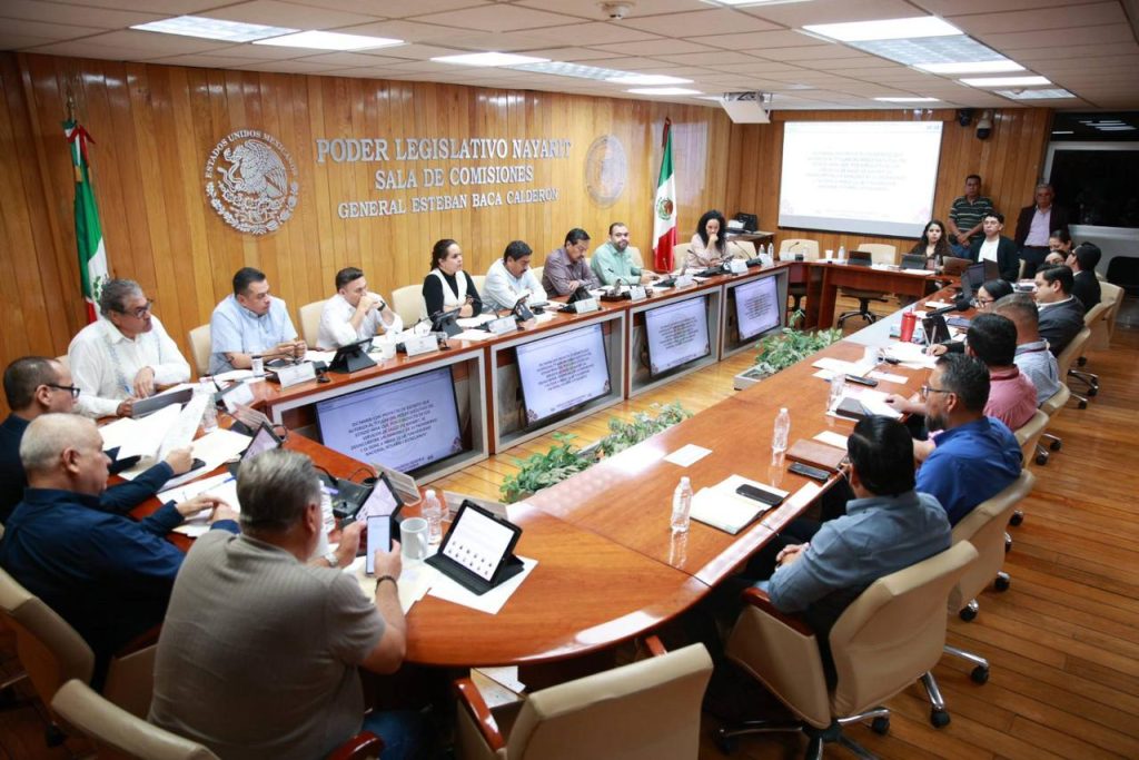 WhatsApp-Image-2026-05-27-at-8.17.46-PM-3-1024x683 Avanza Congreso en agenda de inclusión, fiscalización y educación