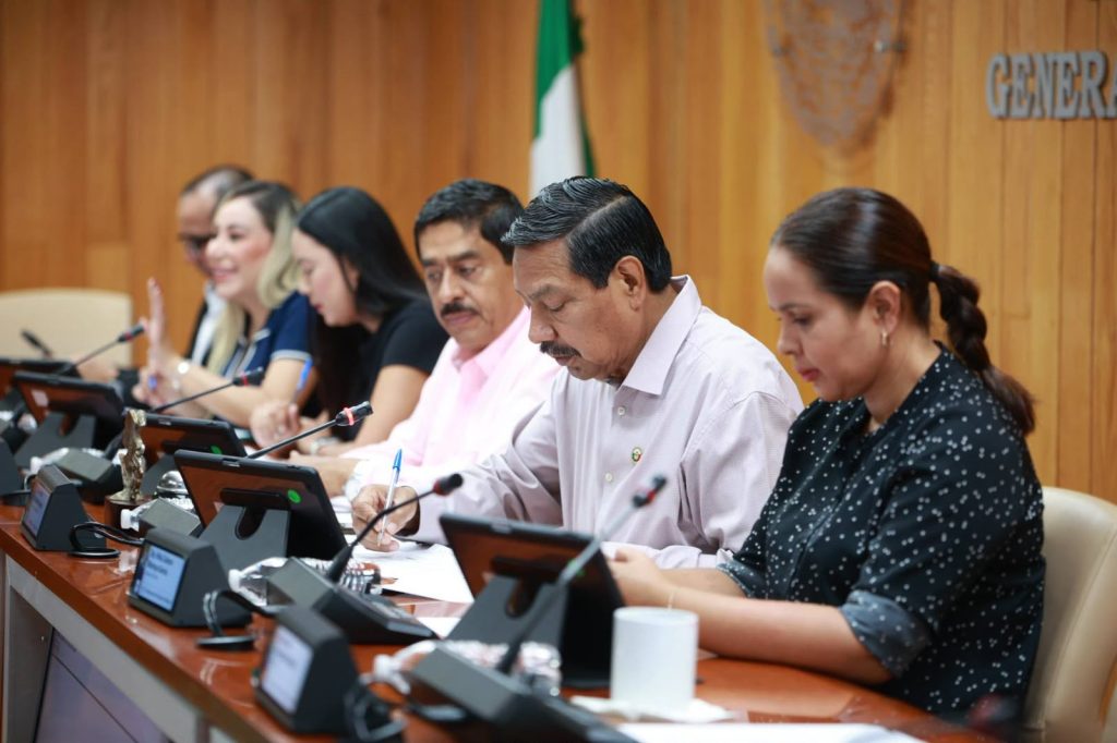 WhatsApp-Image-2026-07-22-at-7.47.28-PM-1024x682 Aprueba Congreso acuerdos para la rendición de cuentas